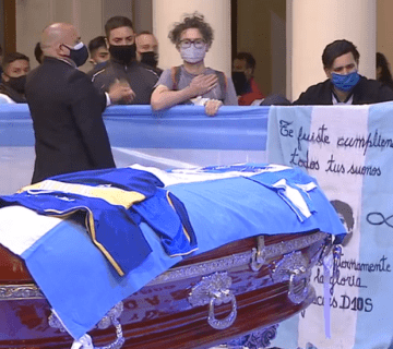 زندگی نامه مارادونا