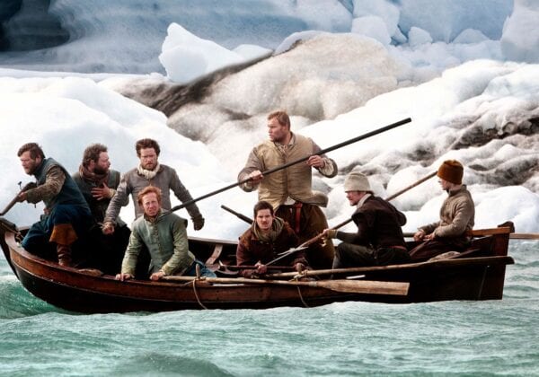 بررسی فیلم نوا زمبلا